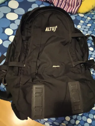 Mochila Altus Negra