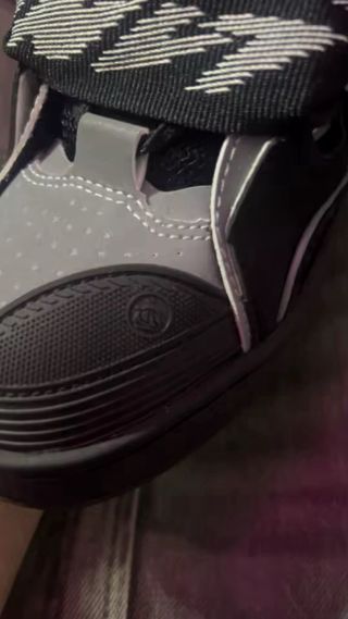 Zapatillas Lanvin Talla 43 Negras y Plateadas