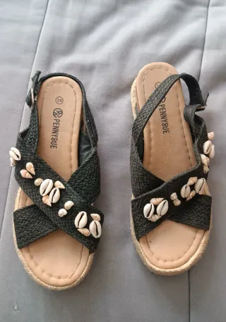 Sandalias Pennysue Negras