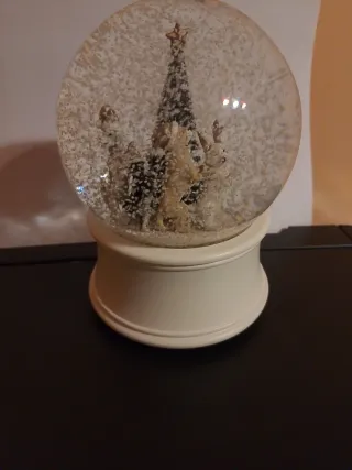 Bola de nieve musical Navidad con etiqueta