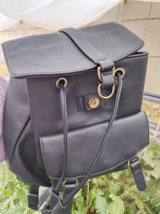 Mochila negra
