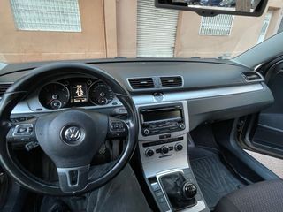 Volkswagen Passat 2012