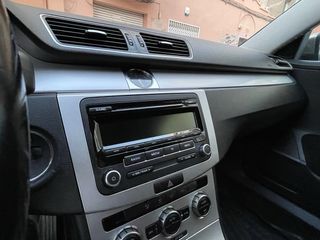 Volkswagen Passat 2012