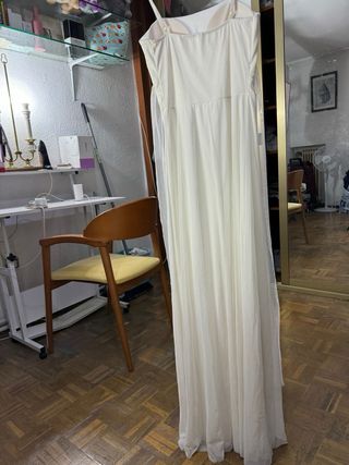 Vestido blanco largo de tul