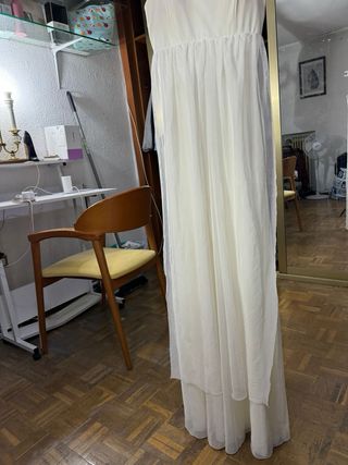 Vestido blanco largo de tul