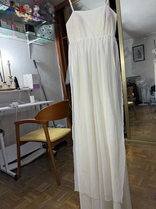 Vestido blanco largo de tul