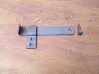 Pestillo antiguo forja de 16 cm