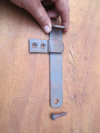 Pestillo antiguo forja de 16 cm