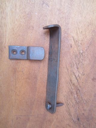 Pestillo antiguo forja de 16 cm