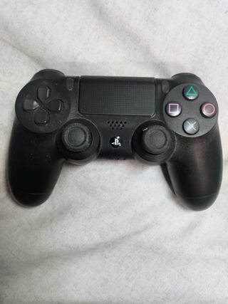 Ps4 +mando + 2 juegos