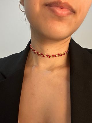 Collana choker perline rosse e oro