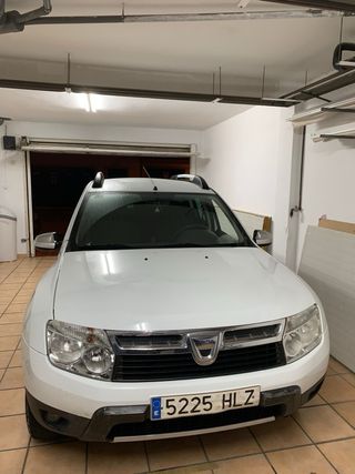 Dacia Duster 2012