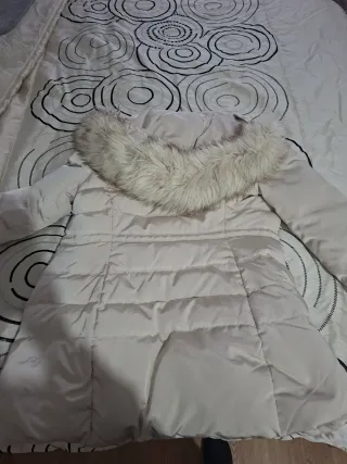 Plumas Zara Beige Talla S