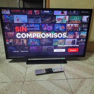 Televisor Toshiba 32 smart wifi Negro y Multicolor