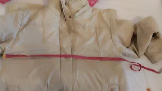 Abrigo acolchado beige