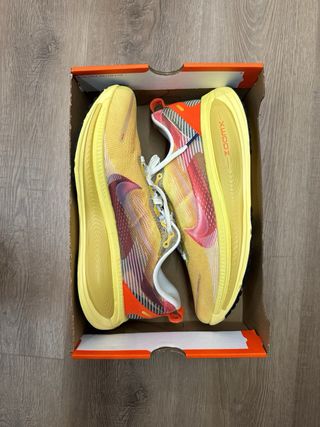 Nike Vomero Plus 18 Taglia 45.5 Nuove