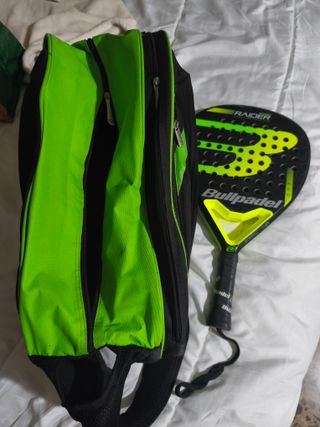 Paletero y Pala Bullpadel