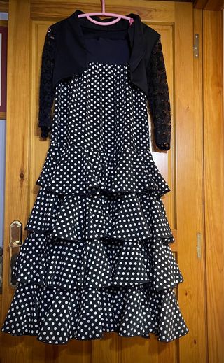 Falda flamenca lunares  y torera