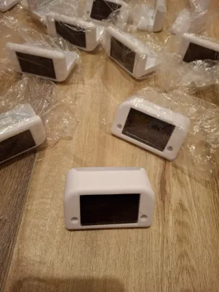 16 Luci Angolari Solari