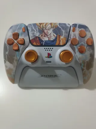 Controller PS5 Goku con joystick TMR magnetici