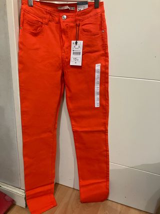 Pantalones vaqueros naranjas talla 34