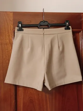 Falda pantalón Stradivarius beige T.38