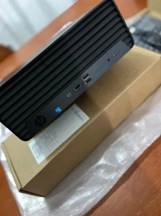 PC Desktop HP Pro SFF 400 G9 !!NUOVA!!