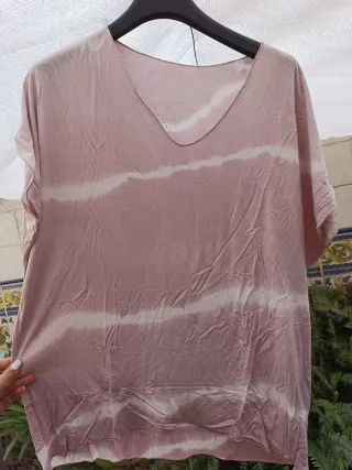 Camiseta rosa tie-dye
