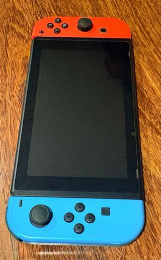 Nintendo Switch Azul y Rojo