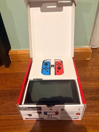 Nintendo Switch Azul y Rojo