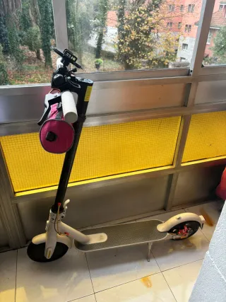 Patinete Xiaomi casi nuevo