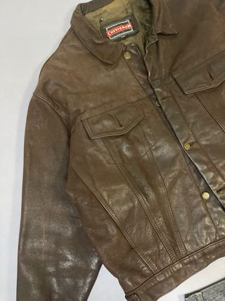 Chaqueta Cuero Vintage Chevignon Talla L