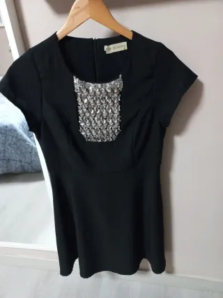 Vestido fiesta TOP QUEENS apliques plata Talla L