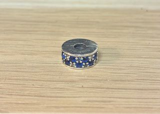 Charm Pandora Plata con Circonitas Azules