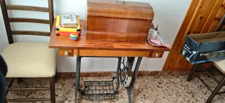 Máquina de coser antigua Sigma