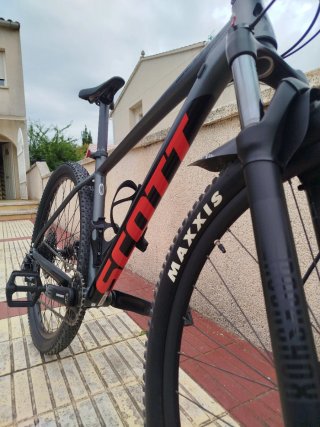 Bicicleta Scott Scale 970