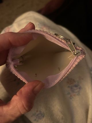 Monedero rosa de pana