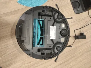 Robot Aspirador Conga Eternal Láser