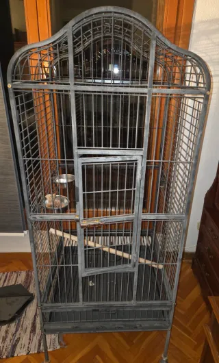 Jaula para pájaros grande