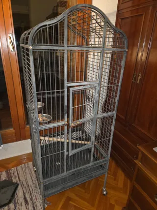 Jaula para pájaros grande