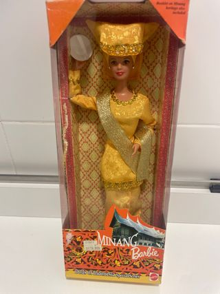 Barbie Indonesia Bambola