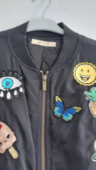 Chaqueta Bomber Mujer Negra con Parches