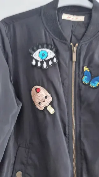 Chaqueta Bomber Mujer Negra con Parches