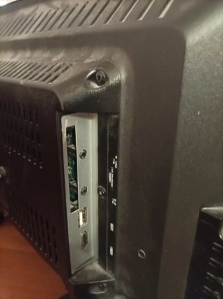 Televisión Engel 18 pulgadas con HDMI