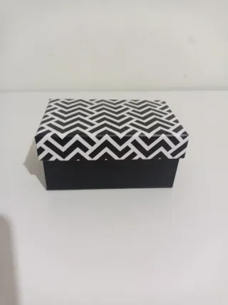 Set di orologio e 5 braccialetti nuovi in scatola