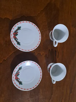 2 Tazzine con Piattino - Disegni Natalizi