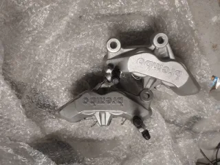 Brake calipers Brembo triple bridge 7851, 7852