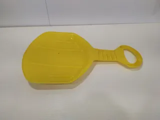 Pala trineo para nieve amarilla
