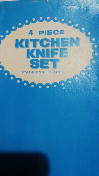 Set di 4 coltelli con fiori