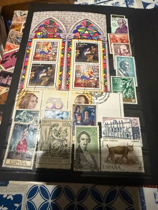 Clasificador con sellos matasellados